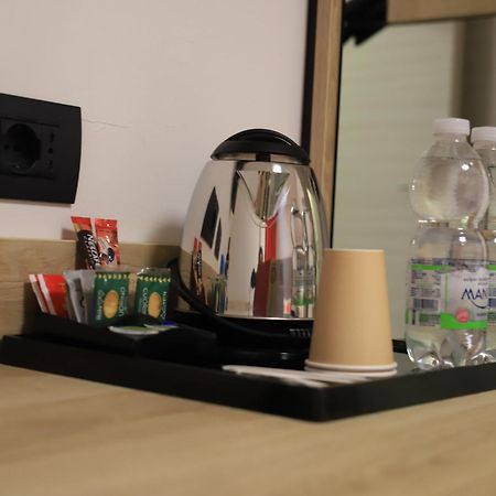 Tiby Hotel Modena Buitenkant foto