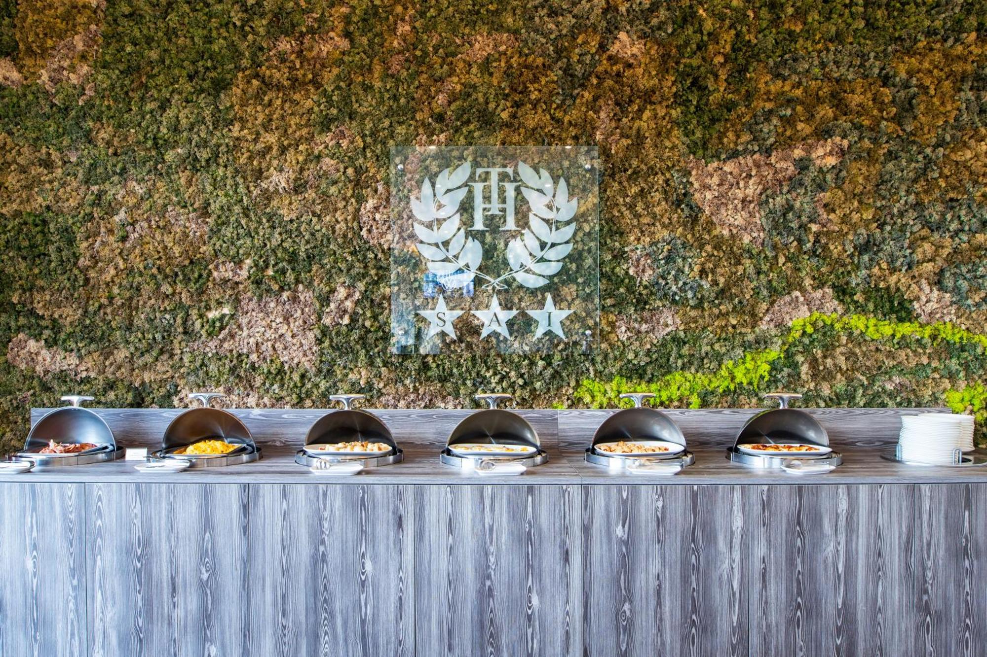 Tiby Hotel Modena Buitenkant foto