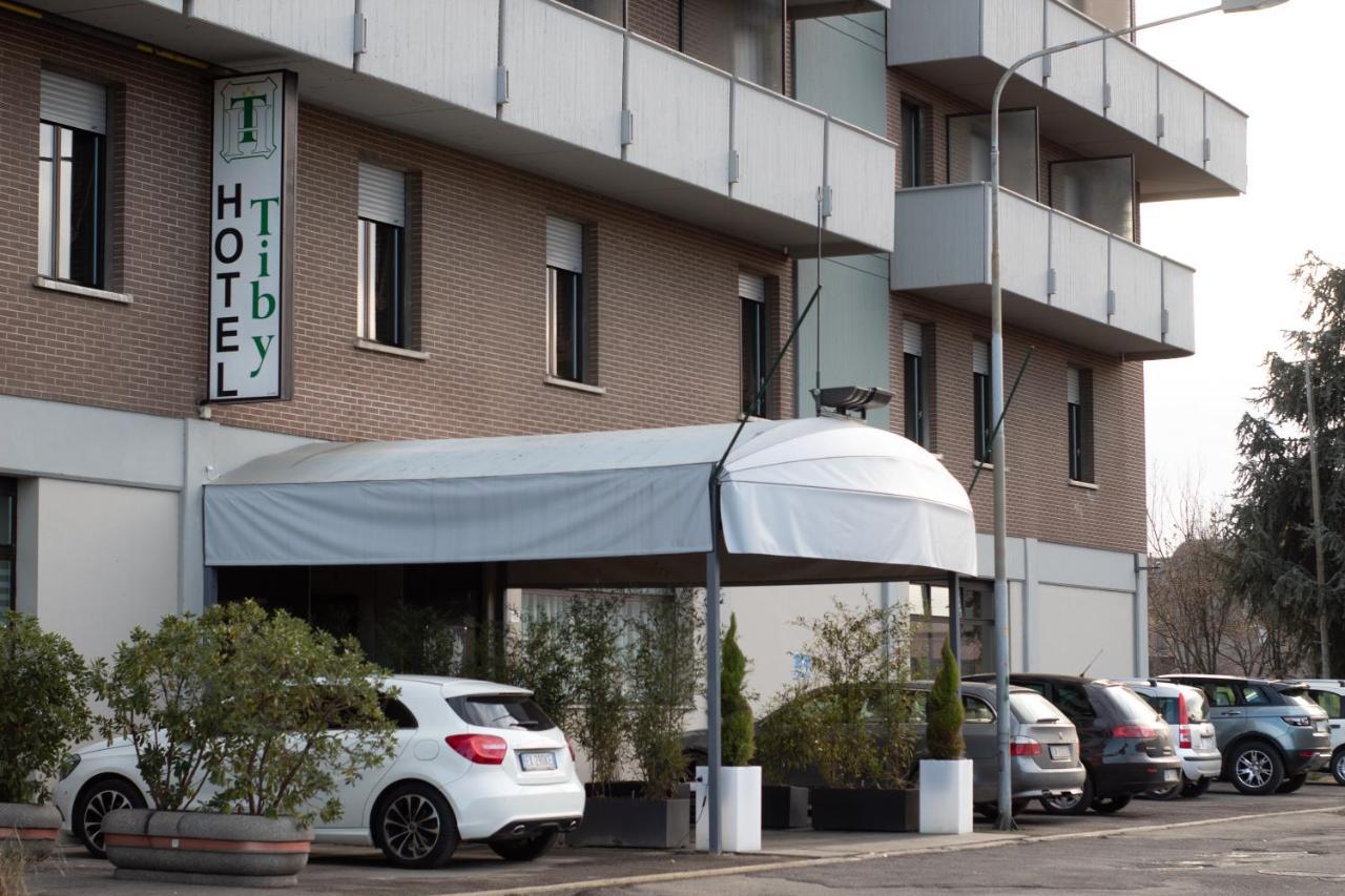 Tiby Hotel Modena Buitenkant foto